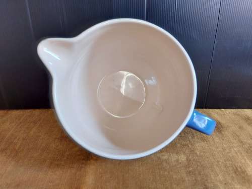 STUNNING LE CREUSET 13-39 LARGE 2.L CERAMIC MIXING JUG, TEAL AND  IN MINT CONDITION