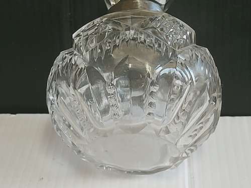 ANTIQUE HALLMARKED SILVER RIMMED CUT CRYSTAL DRESSING TABLE BOTTLE