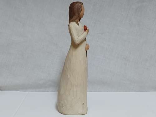 STUNNING HIGHLY CHERISHED DEMDACO WILLOW TREE TALL FIGURINE 'LOVE' BY SUSAN LORDI