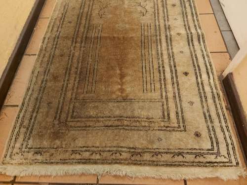 PERSIAN CARPET 138 X 88 CM
