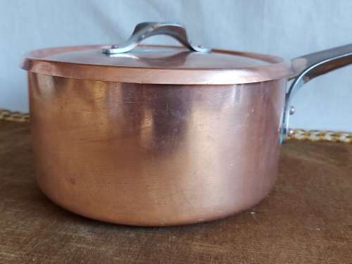 VINTAGE GEORG JENSEN TAVERNA DESIGN SOLID, THICK COPPER PAN HANDLED, LIDDED POT WITH A SILVER LINING