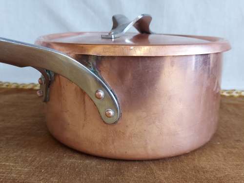 VINTAGE GEORG JENSEN TAVERNA DESIGN SOLID, THICK COPPER PAN HANDLED, LIDDED POT WITH A SILVER LINING