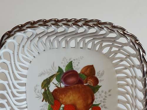 STUNNING VINTAGE PORFIN CLUJ-NAPOCA ROMANIAN PORCELAIN BASKET/BOWL