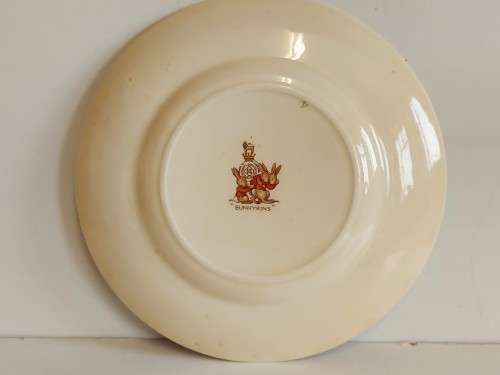 BEAUTIFUL VINTAGE BUNNYKINS ROYAL DOULTON MADE IN ENGLAND PLATE, SIGNED BY BARBARA VERNON
