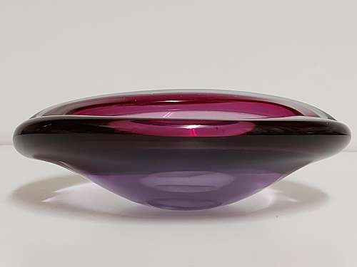 BEAUTIFUL MURANO ART GLASS BOWL, BURGUNDY AND CLEAR WITH PURPLE AND BLUEISH HUES
