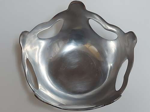 STUNNING FUNCTIONAL ART CAST ALUMINIUM  BOWL