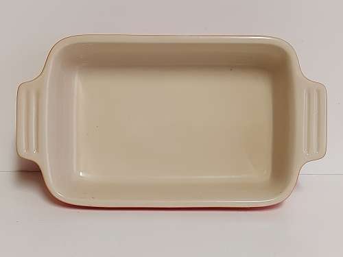 STUNNING LE CREUSET CERAMIC RECTANGULAR OVEN DISH IN MINT CONDITION