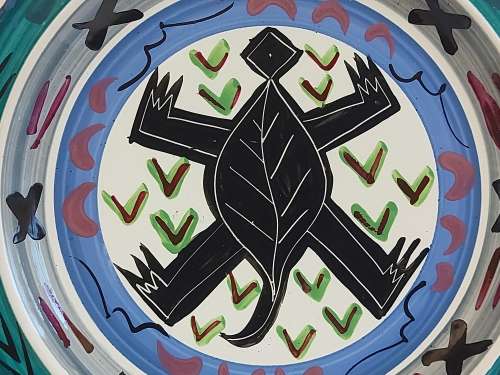 STRIKING CLEMENTINA VAN DER WALT ART POTTERY PLATE