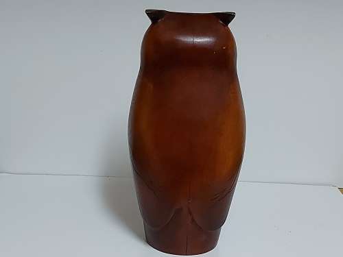 RARE FEATHERS OF KNYSNA LIMITED EDITION AFRICAN COLLECTION LARGE OWL, HAND CARVED AND PAINTED