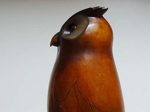 RARE FEATHERS OF KNYSNA LIMITED EDITION AFRICAN COLLECTION LARGE OWL, HAND CARVED AND PAINTED