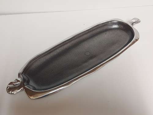 CARROL BOYES FUNCTIONAL ART: BEAUTIFUL EARLY DESIGN PEWTER TWIN HANDLED ENTREE DISH