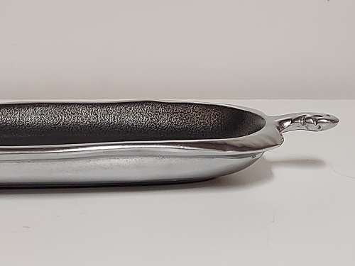 CARROL BOYES FUNCTIONAL ART: BEAUTIFUL EARLY DESIGN PEWTER TWIN HANDLED ENTREE DISH