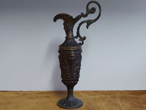 VINTAGE ITALIAN PELTRATO 95% (PEWTER) TALL PITCHER, SOLID AND HEAVY CONSTRUCTION