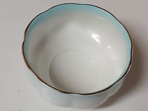 AWESOME VINTAGE 1950-1970 ROYAL ALBERT RAINBOW BONE CHINA SUGAR BOWL IN MINT CONDITION