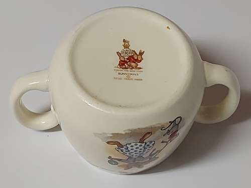 BEAUTIFUL ROYAL DOULTON BUNNYKINS TWIN HANDLED MUG IN MINT CONDITION