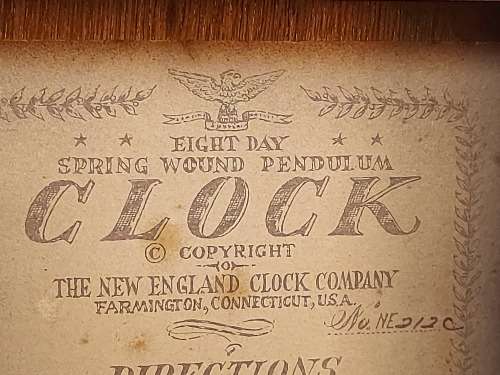 MID-CENTURY NEW ENGLAND CLOCK COMPANY 8 DAY SPRING WOUND PENDULUM CLOCK, WORKS INTERMITTENTLY