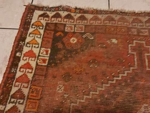 VINTAGE PURE WOOL HAND WOVEN PERSIAN CARPET