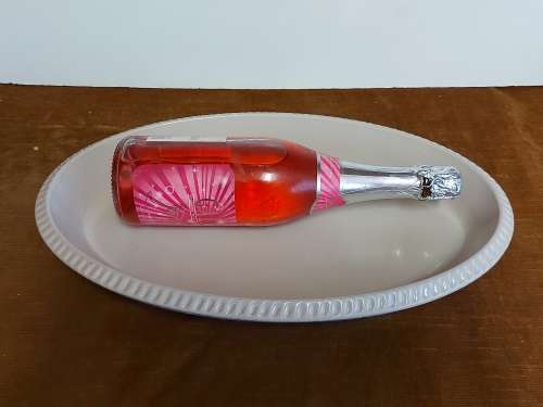 LARGE LE CREUSET ENAMELLED CAST IRON NO 40 OVEN DISH IN A GOOD PRE-USED CONDITION