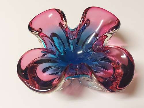 AMAZINGLY BEAUTIFUL MURANO STUDIO ART GLASS MULTIPLE COLOURS BOWL HEAVY BOWL, WEIGHING 1,523 KG