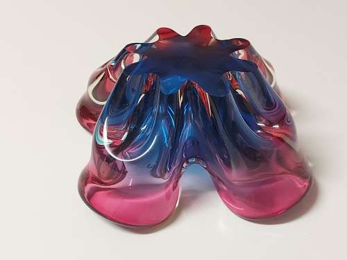 AMAZINGLY BEAUTIFUL MURANO STUDIO ART GLASS MULTIPLE COLOURS BOWL HEAVY BOWL, WEIGHING 1,523 KG