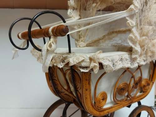 AWESOME! STUNNING VINTAGE ORNATE DESIGN CANE AND STEEL DOLL`S PRAM WITH A LACE BONNET