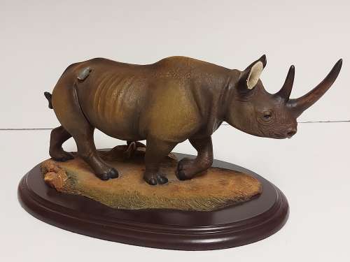 RARE LIMITED EDITION 428 OF 500 FEATHERS OF KNYSNA WILDLIFE HAND CRAFTED RHINOCEROS