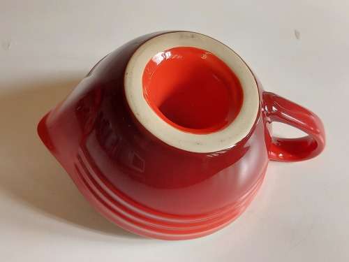 AWESOME LE CREUSET CERAMIC CITRUS SQUEEZER IN MINT CONDITION