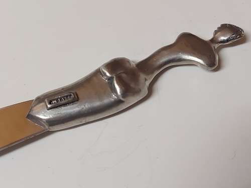 VINTAGE CARROL BOYES FUNCTIONAL ART EARLY DESIGN PEWTER AND STAINLESS BUTTER SPREADER