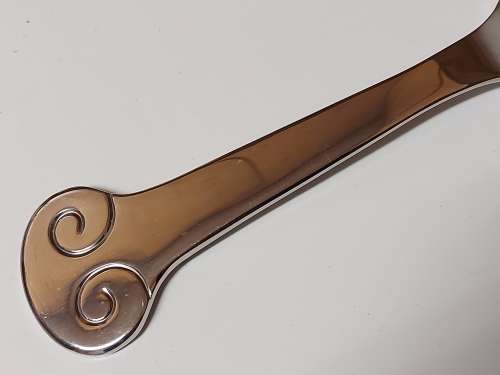 VINTAGE CARROL BOYES FUNCTIONAL ART EARLY DESIGN PEWTER AND STAINLESS STEEL SERVING SPOON