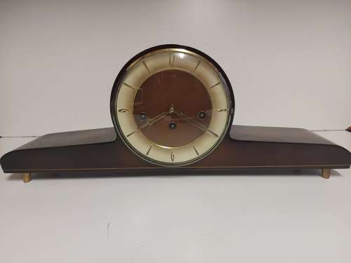 VINTAGE HERMLE MANTEL CLOCK IN WORKING CONDITION, MADE IN GERMANY AND WITH A  KEY