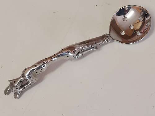 AWESOME DIANA CARMICHAEL CHEETAH MOTIF OLIVE SPOON