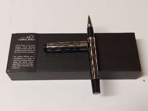 AWESOME BOXED CARROLL BOYES PEN IN MINT CONDITION AND WORKING