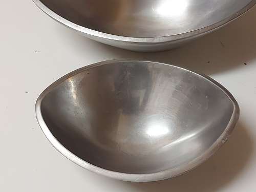 BEAUTIFUL FUNCTIONAL ART CAST ALUMINIUM SET OF THREE SOLID AND STURDY BOWLS