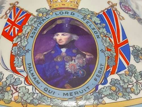 GREAT FIND! NAHON WADE PORCELAIN BRITISH NAVY PUSSER`S RUM SHIP`S FLAT DECANTER