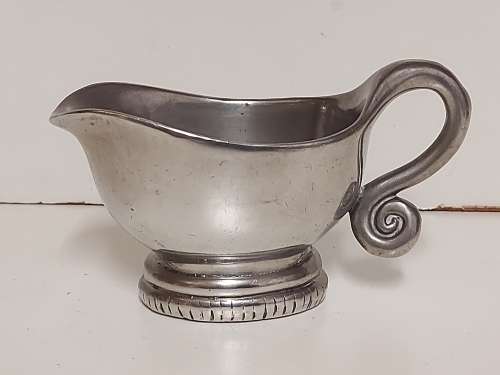 VINTAGE CARROL BOYES FUNCTIONAL ART SOLID AND HEAVY EARLY DESIGN PEWTER CREAMER