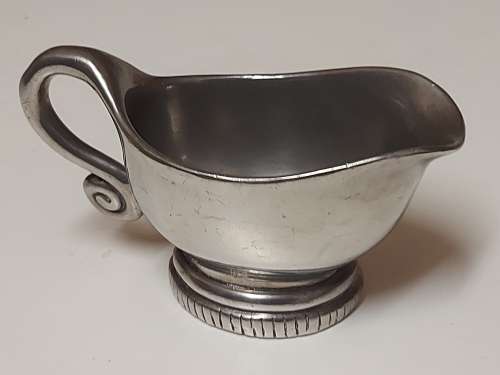 VINTAGE CARROL BOYES FUNCTIONAL ART SOLID AND HEAVY EARLY DESIGN PEWTER CREAMER