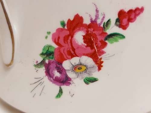 GORGEOUS AND ELEGANT VINTAGE 1940`s ROYAL ALBERT BONE CHINA LADY ANGELA COFFEE POT
