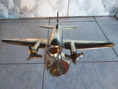 AWESOME VINTAGE POLISHED ALUMINIUM DISPLAY AIRPLANE