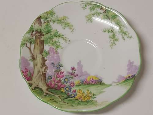 AWESOME VINTAGE 1927-1935 ROYAL ALBERT CROWN CHINA GREENWOOD TREE DEMITASSE DUO