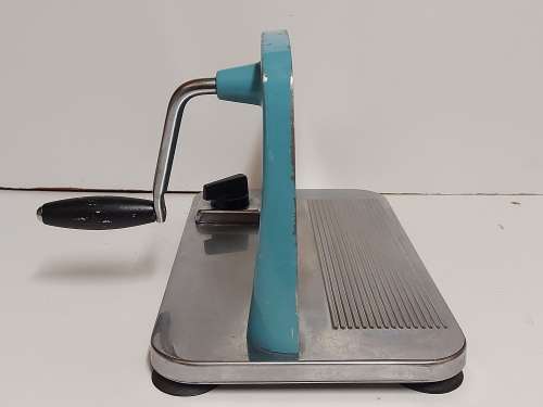 VINTAGE PINEWARE STAINLESS STEEL BREAD SLICER