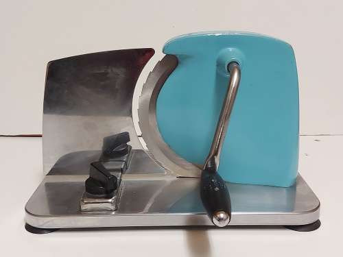 VINTAGE PINEWARE STAINLESS STEEL BREAD SLICER