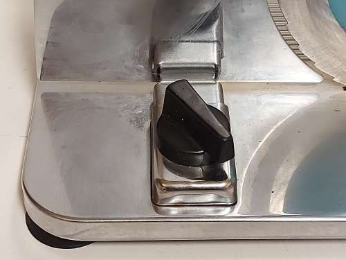 VINTAGE PINEWARE STAINLESS STEEL BREAD SLICER