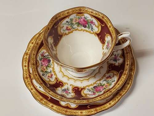 VINTAGE ROYAL ALBERT BONE CHINA LADY HAMILTON TRIO