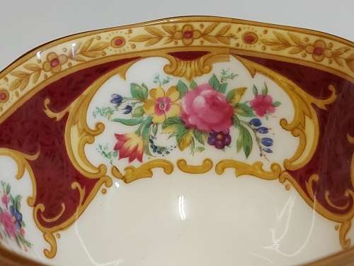 VINTAGE ROYAL ALBERT BONE CHINA LADY HAMILTON TRIO