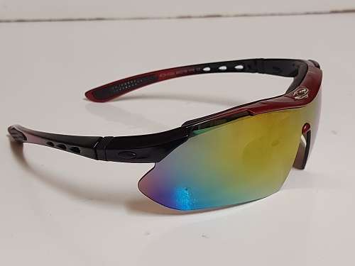 STUNNING OAKLEY 0089 80 16 115 SUNGLASSES WITH FOUR ADDITIONAL LENSES IN ITS CUSTOM MADE CASE
