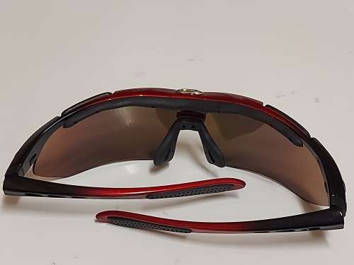 STUNNING OAKLEY 0089 80 16 115 SUNGLASSES WITH FOUR ADDITIONAL LENSES IN ITS CUSTOM MADE CASE