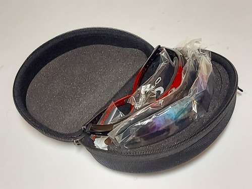 STUNNING OAKLEY 0089 80 16 115 SUNGLASSES WITH FOUR ADDITIONAL LENSES IN ITS CUSTOM MADE CASE
