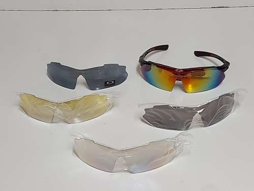 STUNNING OAKLEY 0089 80 16 115 SUNGLASSES WITH FOUR ADDITIONAL LENSES IN ITS CUSTOM MADE CASE