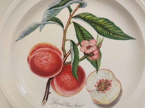 PORTMEIRION POMONA THE GODDESS OF FRUIT PLATE, DESIGNED BY SUSAN WILLIAMS-ELLIS