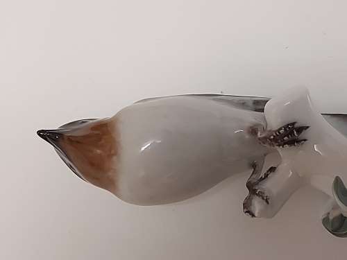 VINTAGE ROSENTHAL GERMANY KUNSTABTEILING SELB HANDGEMALT (HAND-MADE) BIRD FIGURINE